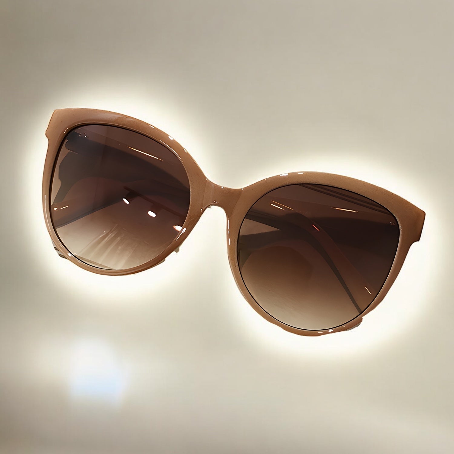 Laroche™ | Lunettes de Soleil Oversize – Élégantes et Tendance
